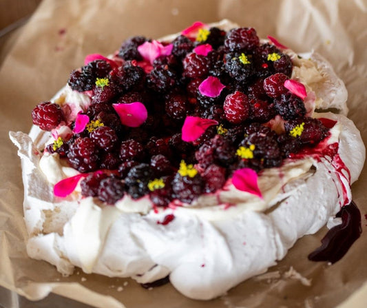 Mulberry Pavlova